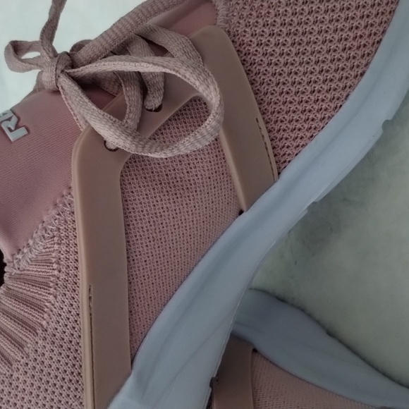 RBX Women's Running shoes (8) - Picture 5 of 8